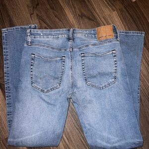 Men’s slim straight American Eagle jeans